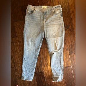 Women’s Abercrombie Super Skinny Ankle High Rise Jeans 33/16L